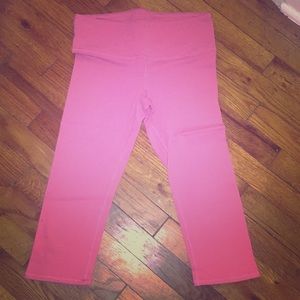 Alo pink capris